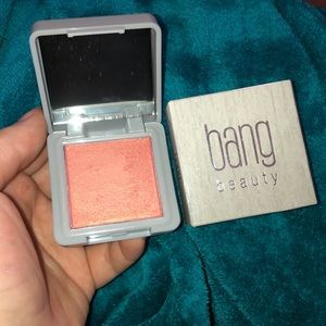 Bang beauty blush